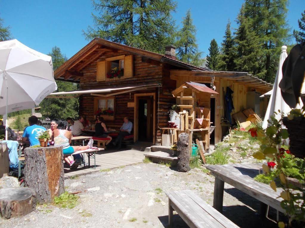 Haus Schoderbock Apartment Sankt Leonhard im Pitztal Exterior photo